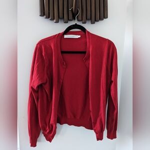 Simon's contemporaine Red button cardigan